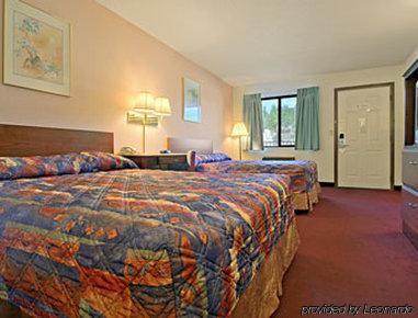 Super 8 By Wyndham Keystone/Mt. Rushmore Room photo